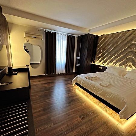 Tirana Central Rooms Exteriör bild