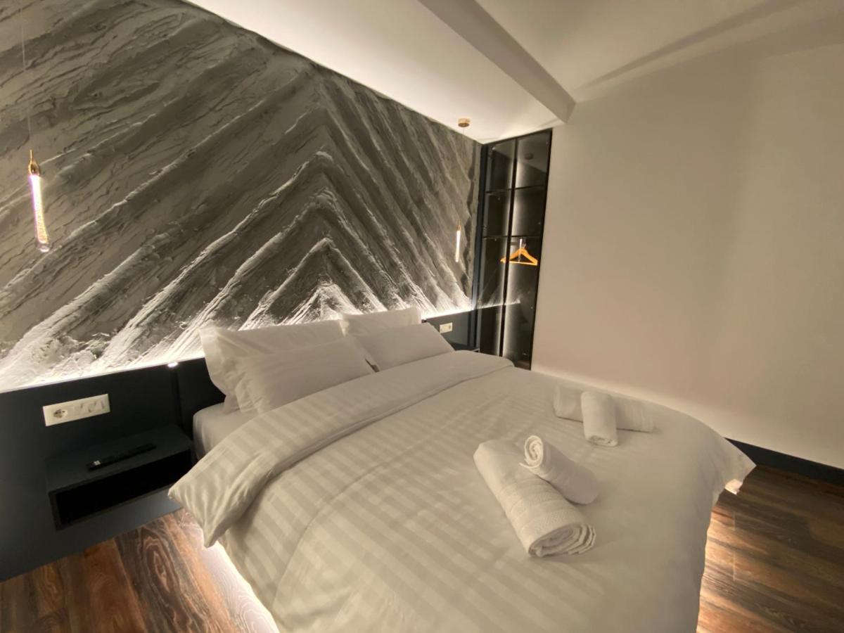 Tirana Central Rooms Exteriör bild