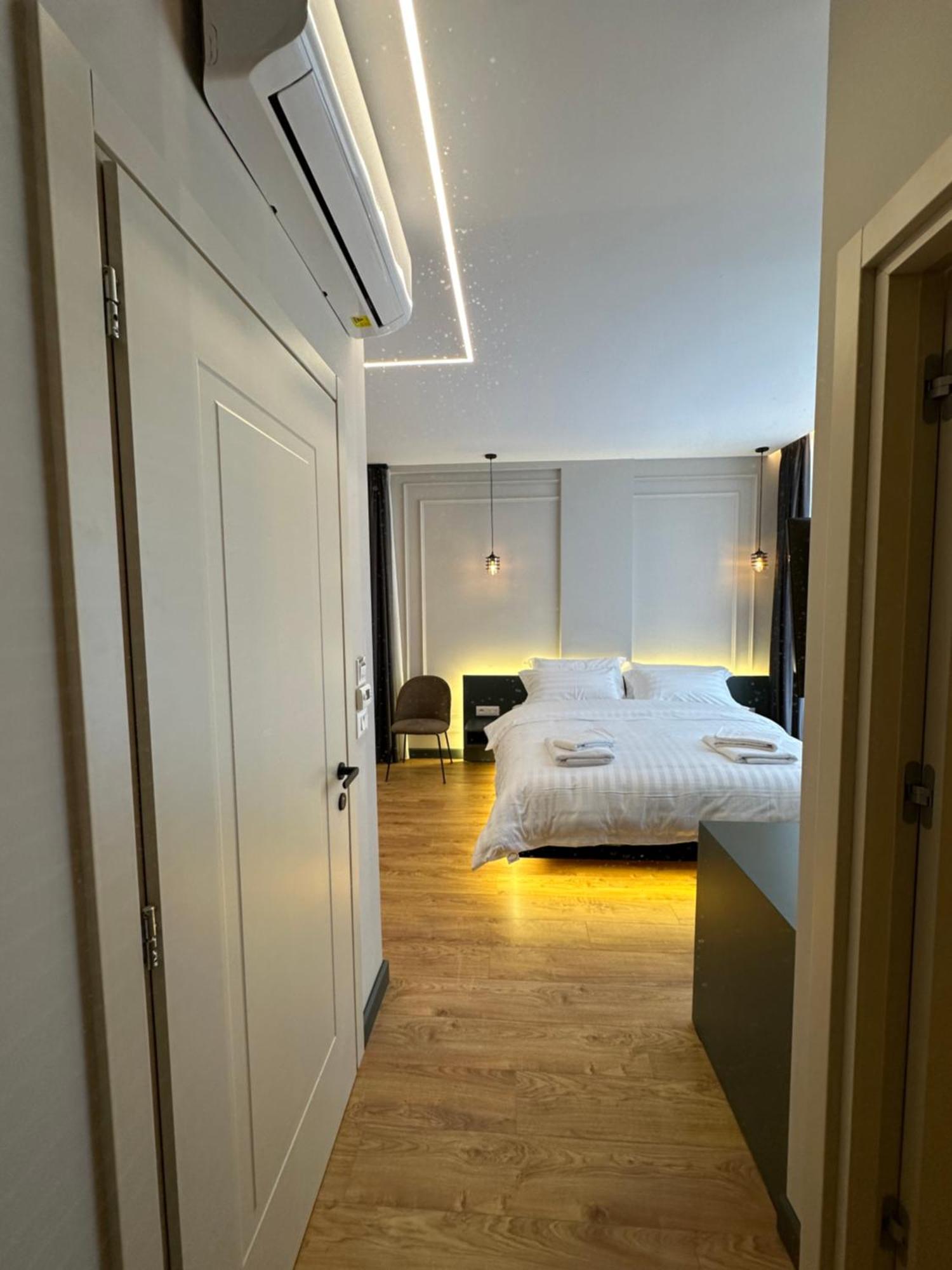Tirana Central Rooms Exteriör bild