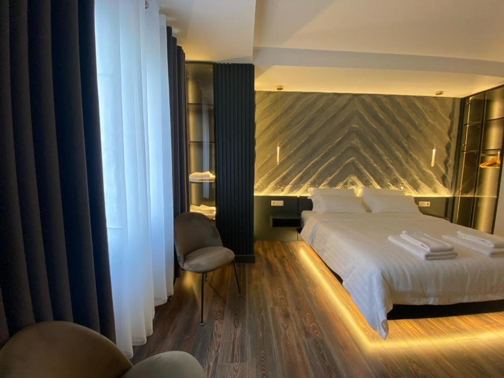 Tirana Central Rooms Exteriör bild